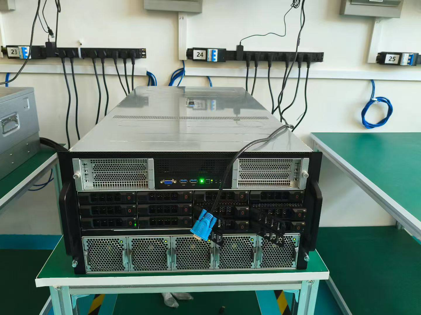 GPU-сервер 8 × NVIDIA H200 NVL 141 ГБ, 2 ТБ RAM, 6U - фото 1